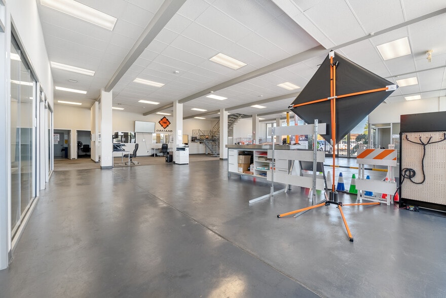 More Photos Of 8399 Edgewater Dr, Oakland Warehouse For Sale