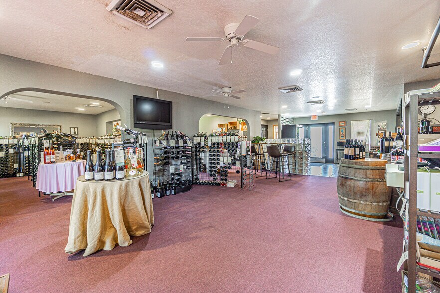 More Photos Of , Largo Unknown For Sale