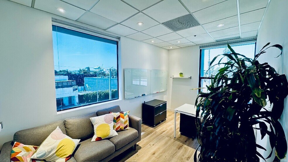 More Photos Of 13101 W Washington Blvd, Culver City Loft Creative Space For Lease