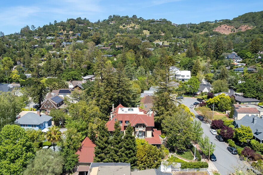 More Photos Of 333 G St, San Rafael Apartments For Sale