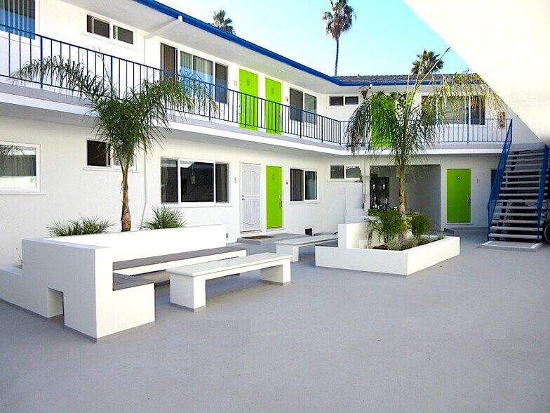 More Photos Of 2700 Abbot Kinney Blvd, Venice Apartments For Sale