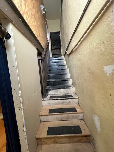 More Photos Of 1104 Broadway, Columbus Storefront For Lease