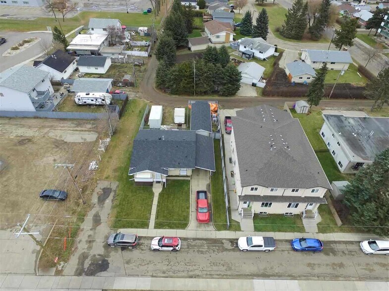 More Photos Of 306 Calahoo Rd, Spruce Grove Office For Sale