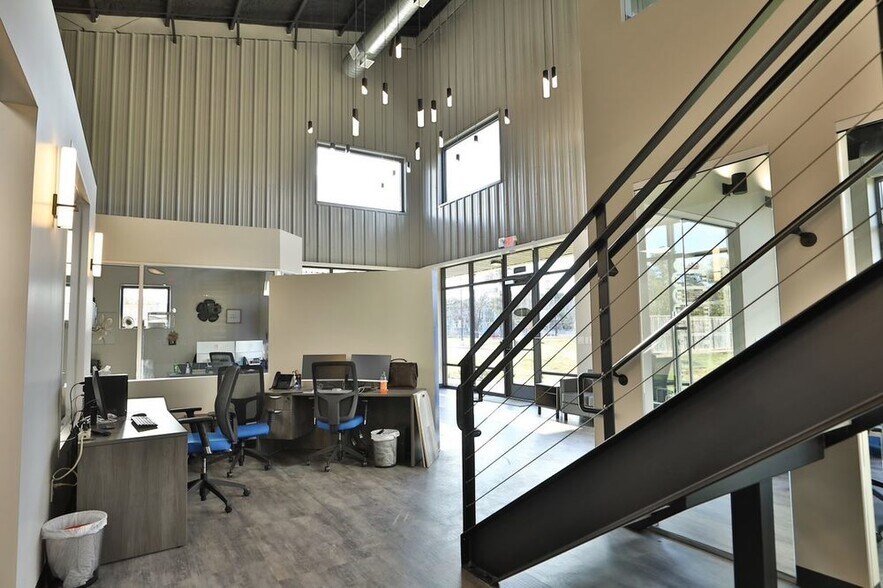 More Photos Of 12788 Grant Rd, Cypress Office For Lease