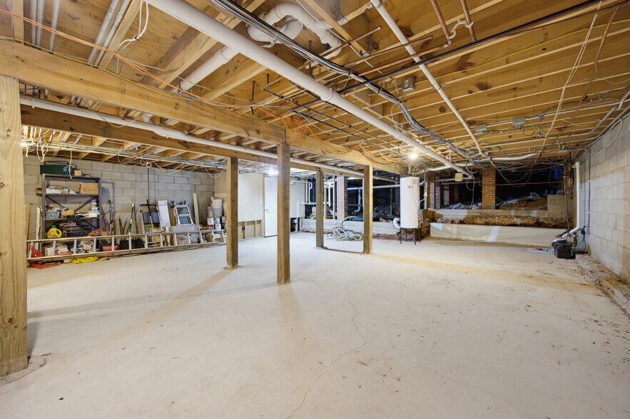 More Photos Of 129 Marble Mill Rd, Marietta Medical For Sale