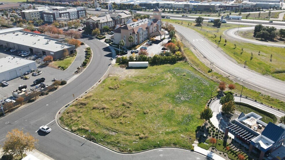 More Photos Of 2040 Trade Ct, Woodland Land For Sale