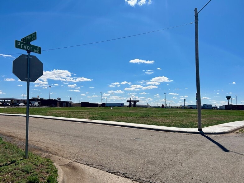 More Photos Of 1703 Pryor St, Amarillo Land For Sale