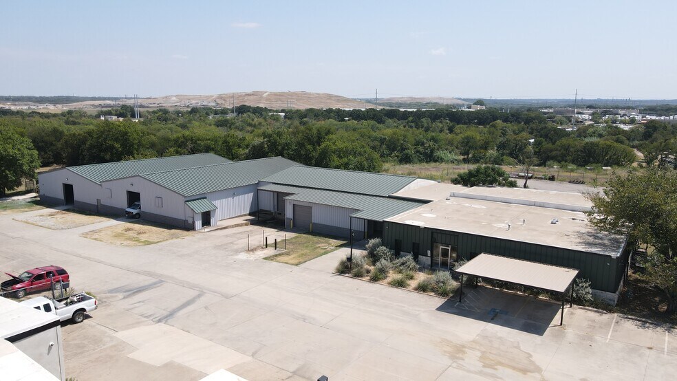 More Photos Of 4809 Century Dr, Forest Hill Warehouse For Sale