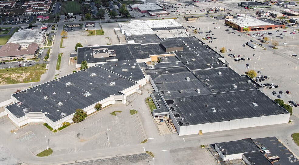 More Photos Of 1127 N Baldwin Ave, Marion Unknown For Lease