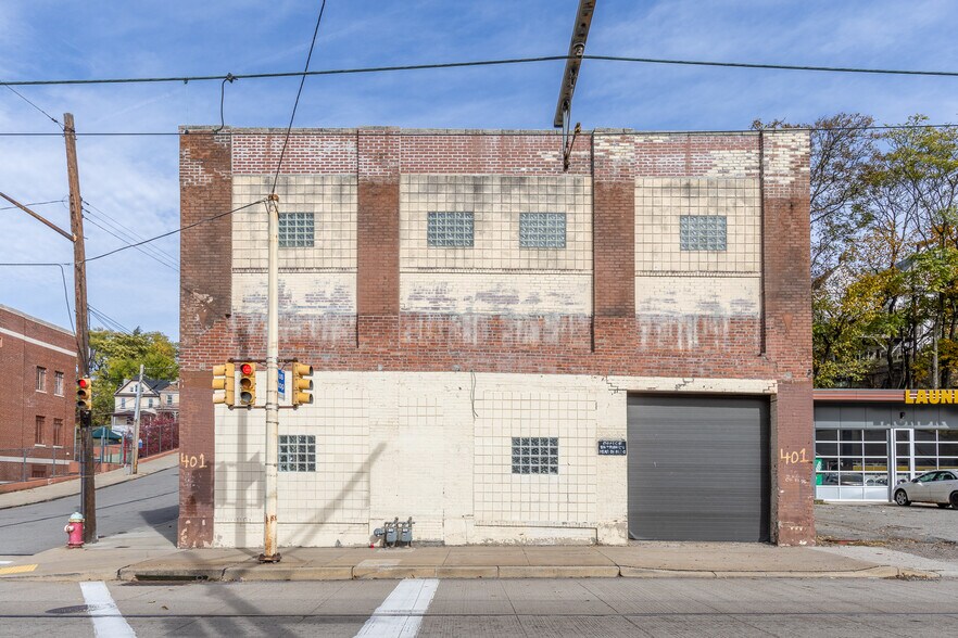 More Photos Of 401 E Warrington Ave, Pittsburgh Manufacturing For Lease