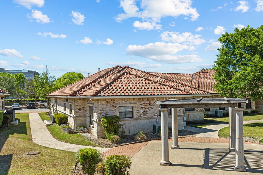 More Photos Of 4501 Medical Center Dr, McKinney Medical For Lease