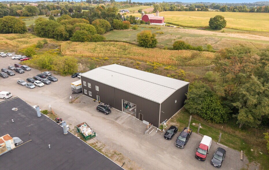 More Photos Of 19 Tamblyn Rd, Clarington Manufacturing For Sale