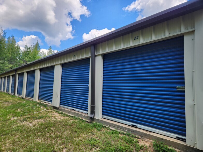 More Photos Of 2127 Simpson Highway 149, D Lo Self Storage For Sale