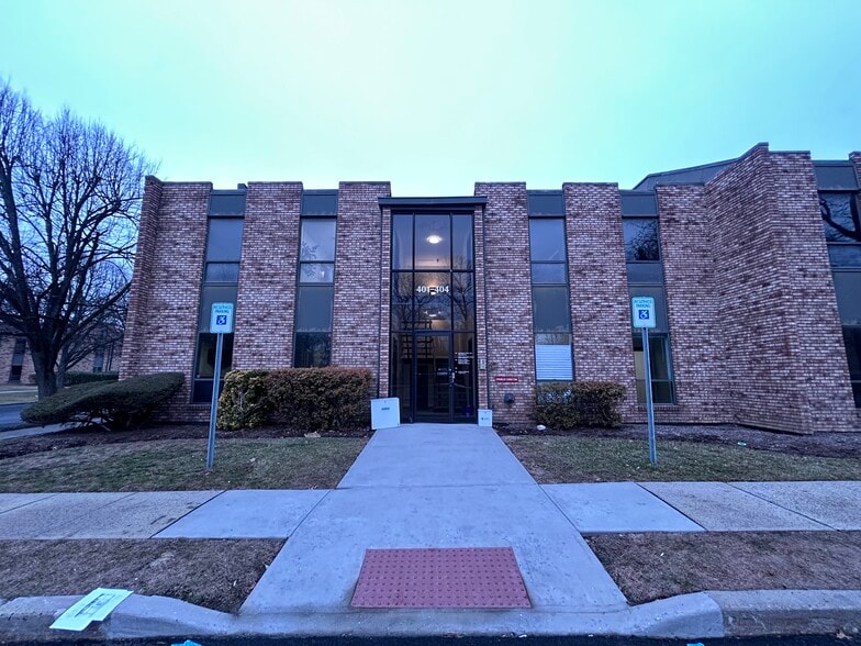 Primary Photo Of 55 Old Nyack Tpke, Nanuet Office For Sale