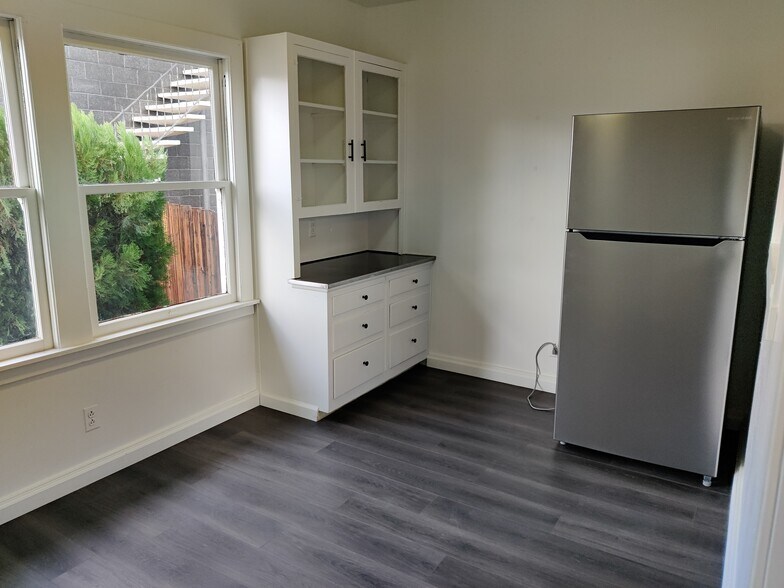 More Photos Of 350 Wonder St, Reno Apartments For Sale