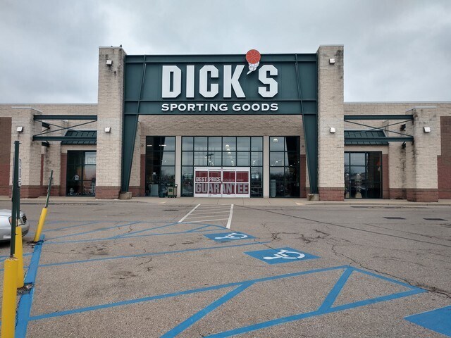 More Photos Of , Cincinnati General Retail For Sale