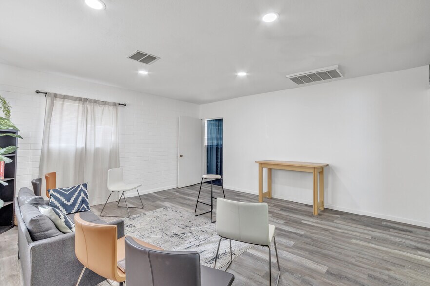 More Photos Of 507 Mahoney ave, Buckeye Religious Facility For Sale
