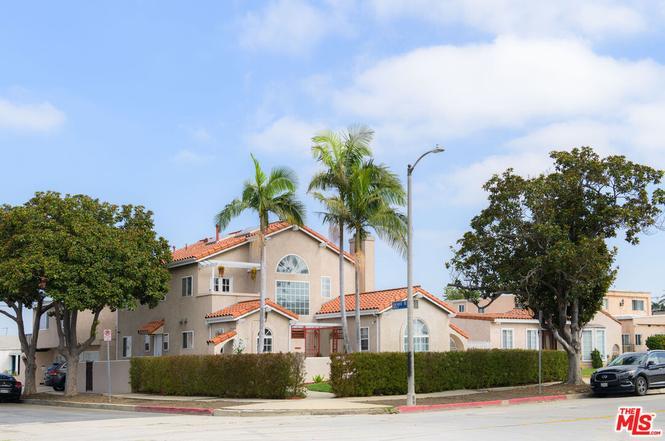 Primary Photo Of 1659 W 83rd St, Los Angeles Apartments For Sale