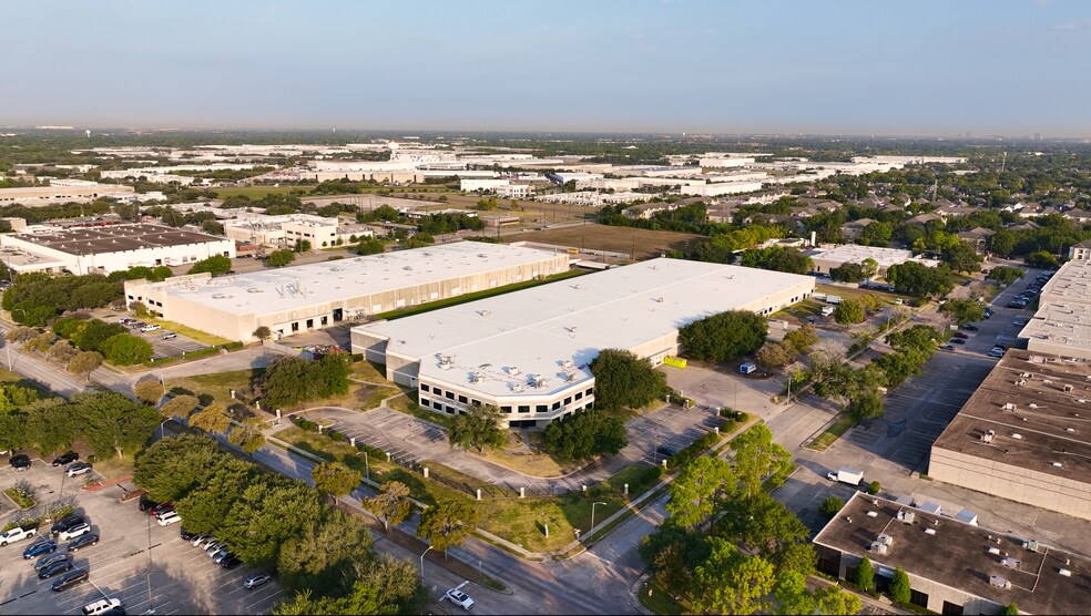 Primary Photo Of 10600 Corporate Dr, Stafford Warehouse For Lease