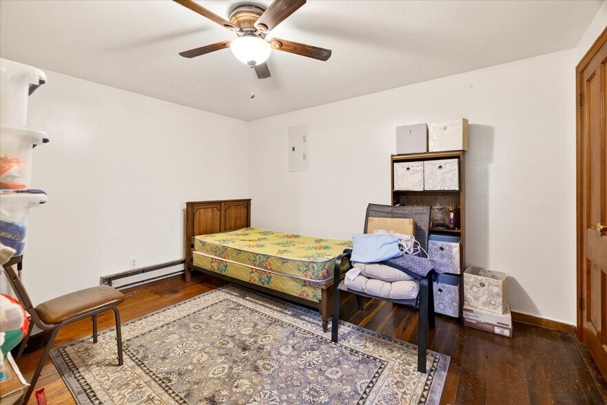 More Photos Of , Spencer Specialty For Sale