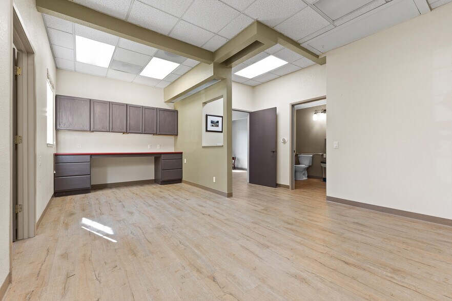 More Photos Of 1436 Professional Dr, Petaluma Medical For Sale