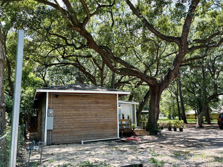 More Photos Of 3600 Reading St, Bacliff Manufactured Housing Mobile Home Park For Sale