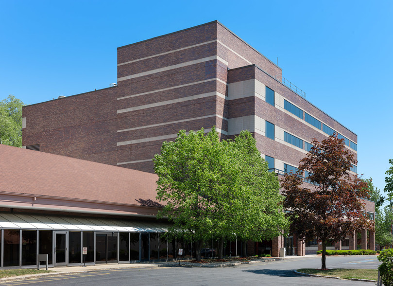 Primary Photo Of 1025 Main St, Waltham Office For Lease