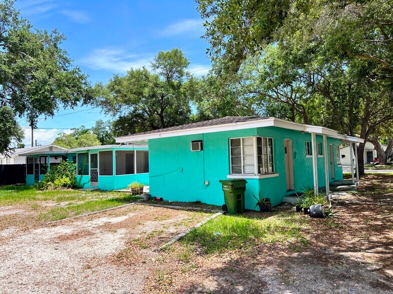 More Photos Of 610 N East Ave, Sarasota Apartments For Sale