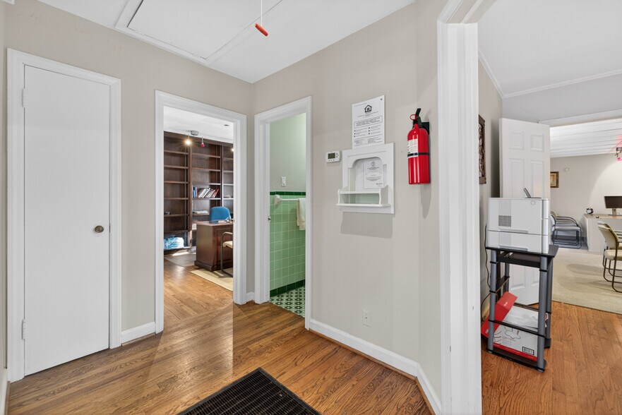 More Photos Of 1393 Church St, Decatur Office Residential For Sale