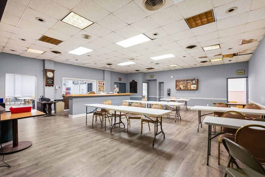 More Photos Of 11011 Game Preserve Rd, Gaithersburg Sorority Fraternity House For Sale