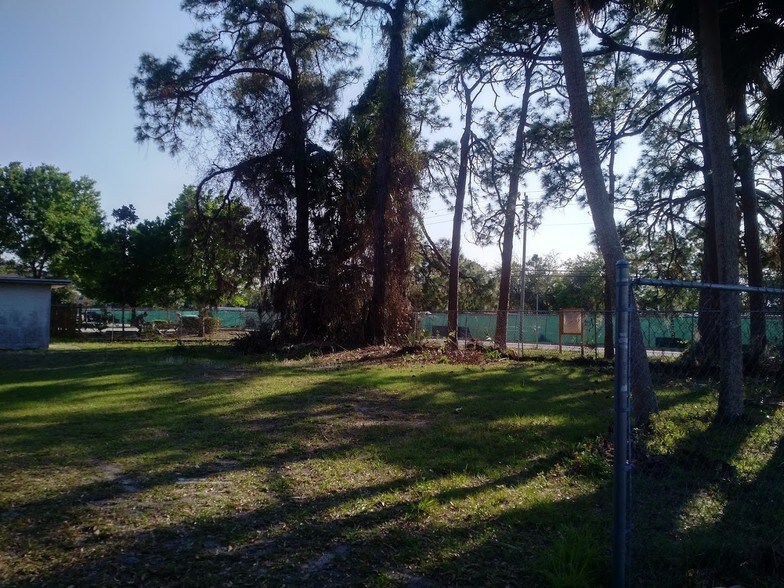 More Photos Of 3901 Hopkins Ave, Titusville Land For Sale