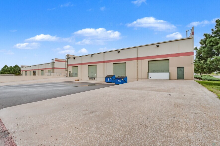 More Photos Of 1370 N Newport Rd, Colorado Springs Flex For Sale