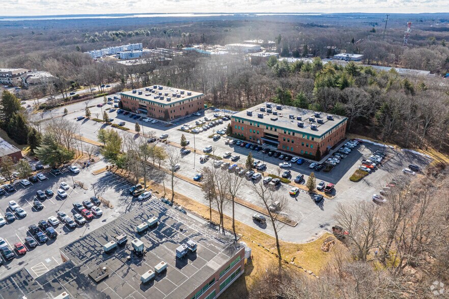 More Photos Of 1405 S County Trl, East Greenwich Medical For Lease