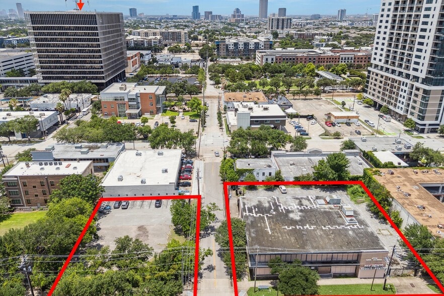 More Photos Of 2918 San Jacinto St, Houston Medical For Sale