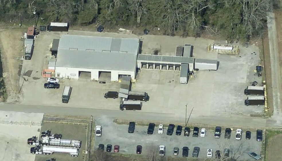 More Photos Of 157 Country Ln, Opelousas Industrial For Sale