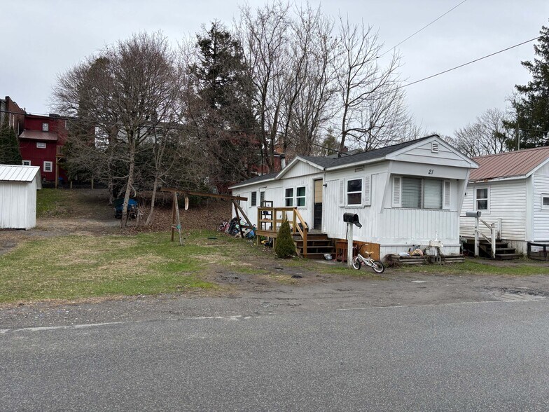 Primary Photo Of Canal Street, Schuylerville Manufactured Housing Mobile Home Park For Sale