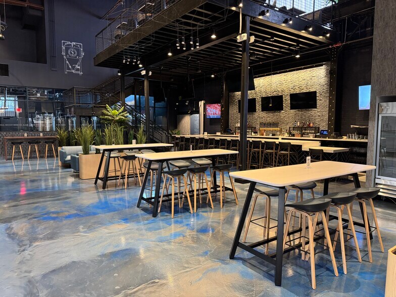 More Photos Of 19 Erie Blvd, Albany Apartments For Lease