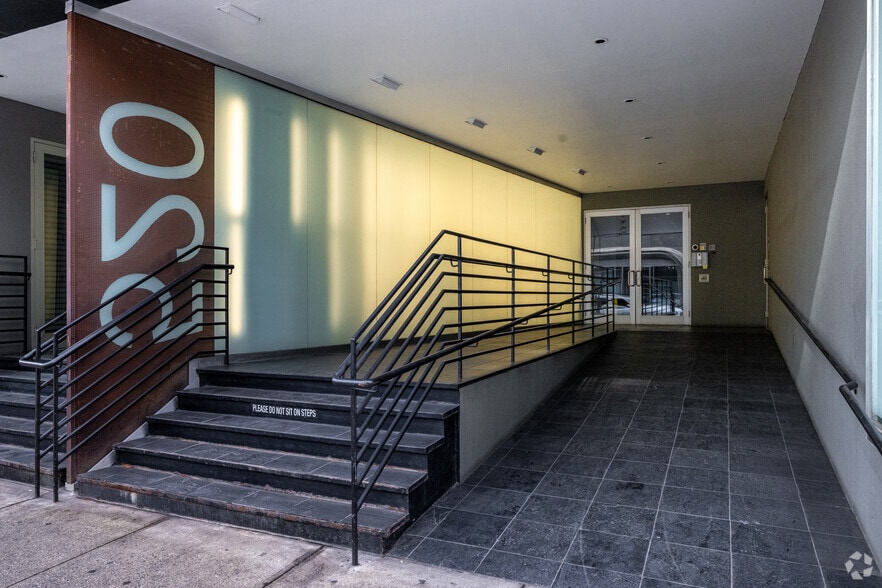 More Photos Of 520 W 27th St, New York Loft Creative Space For Sale