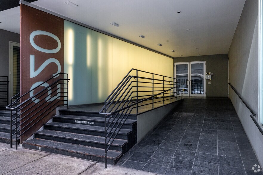 More Photos Of 520 W 27th St, New York Loft Creative Space For Lease