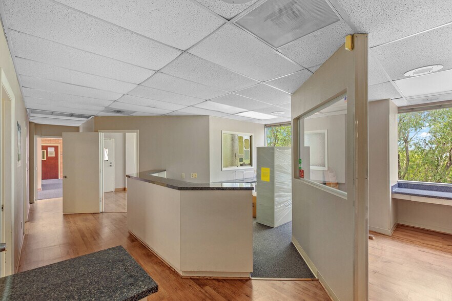 More Photos Of 11455 Fallbrook Dr, Houston Medical For Lease