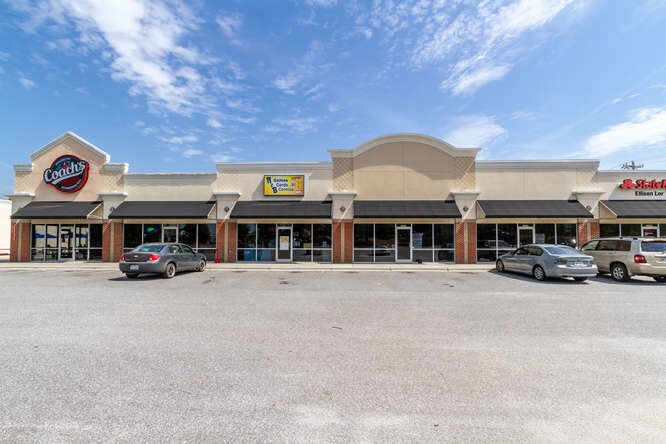 More Photos Of 1531 Cinema Dr, Statesville Unknown For Lease