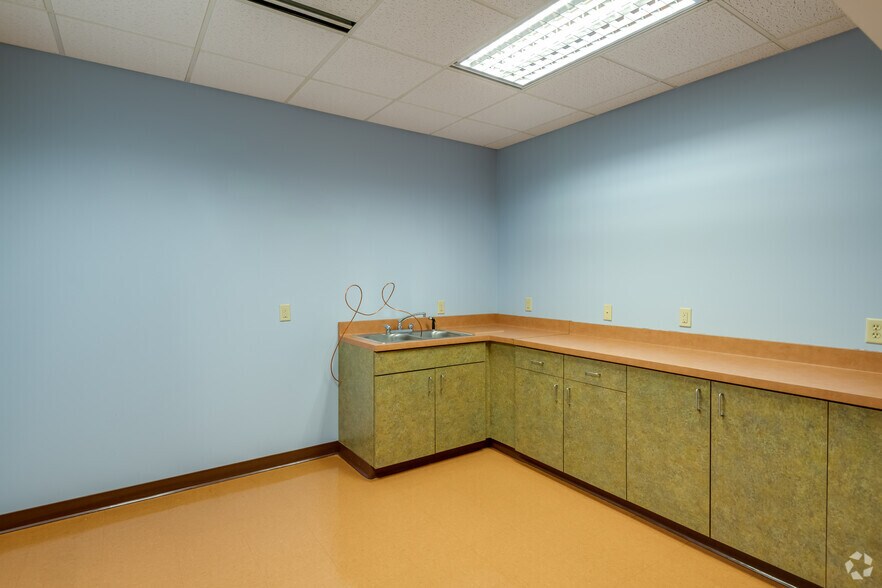 Photo of 8th Floor Ste 849 (Tower 1)