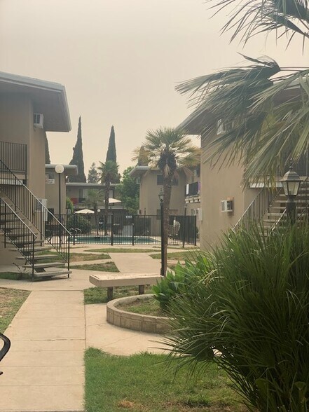 More Photos Of 4040 E Dakota Ave, Fresno Apartments For Sale
