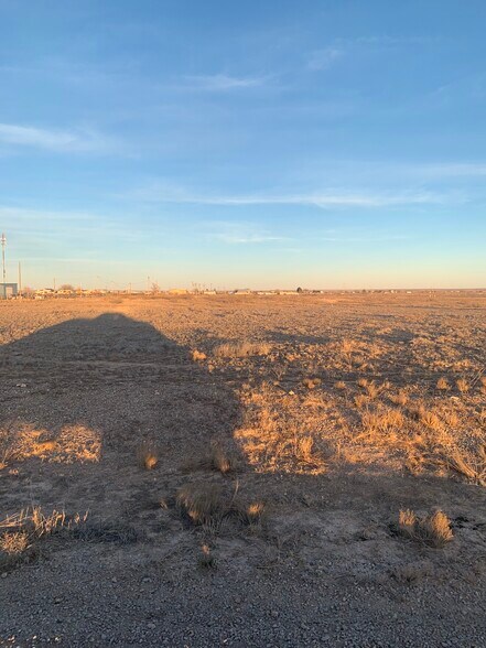 More Photos Of 6100 Main St, Roswell Land For Sale