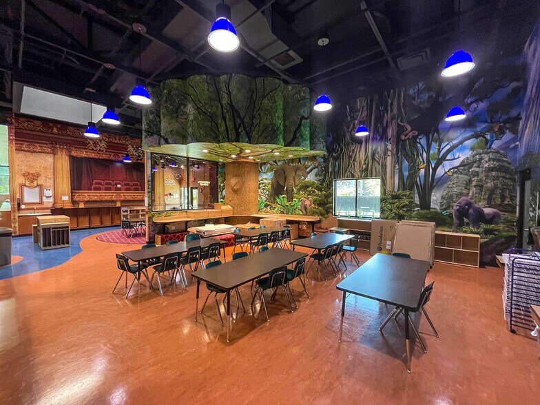 More Photos Of 2836 S Durango Dr, Las Vegas Daycare Center For Sale