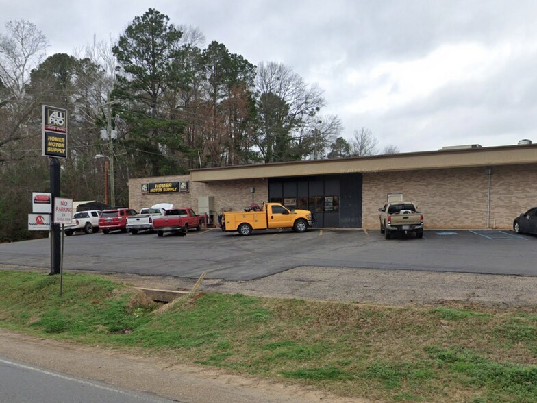 More Photos Of 111 W Main St, Homer Freestanding For Lease