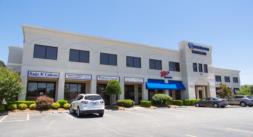 More Photos Of 1401 Waldron Rd, Fort Smith Storefront Retail Office For Lease