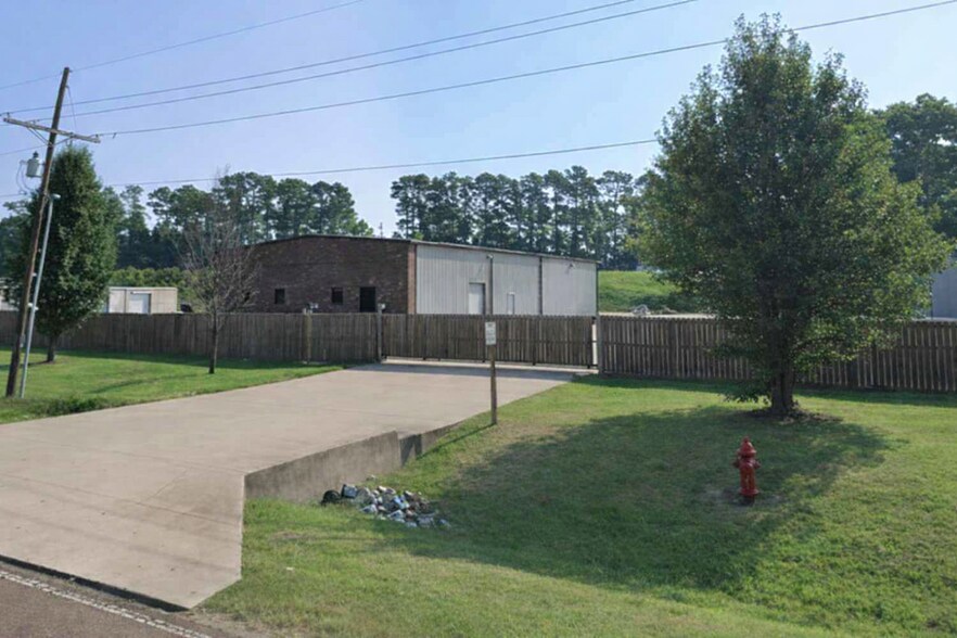 Primary Photo Of 3426 McCracken Rd, Hernando Industrial For Lease