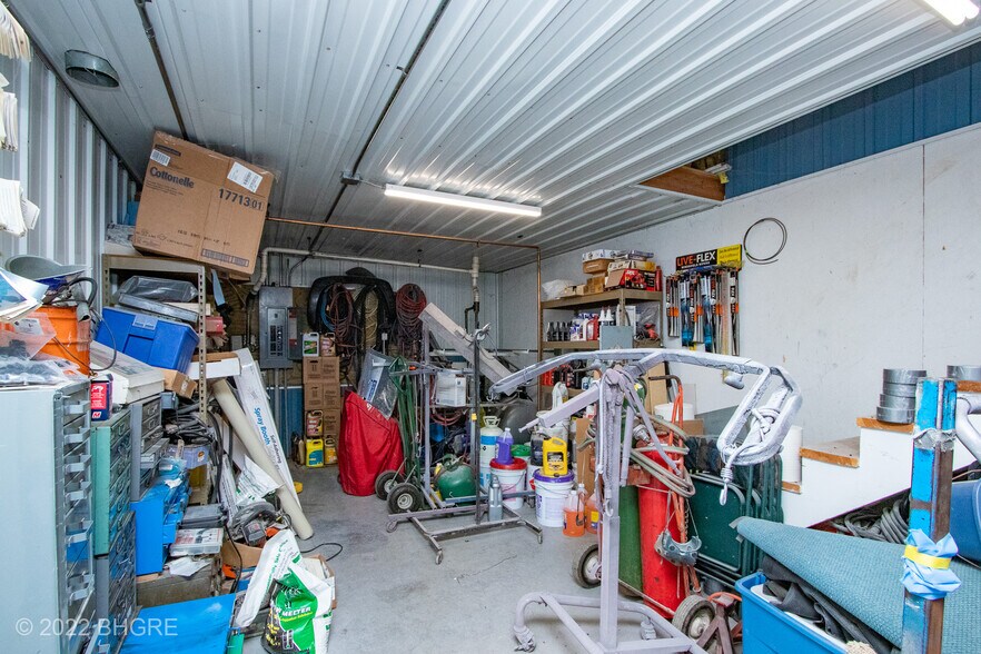 More Photos Of 2326 N Main St, Osceola Auto Repair For Sale