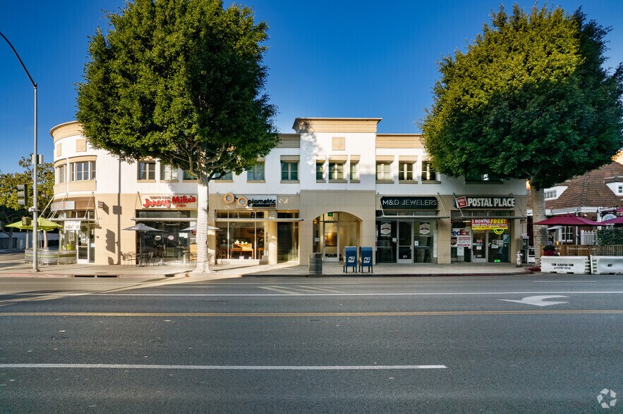 More Photos Of 269-281 S Beverly Dr, Beverly Hills Loft Creative Space For Lease